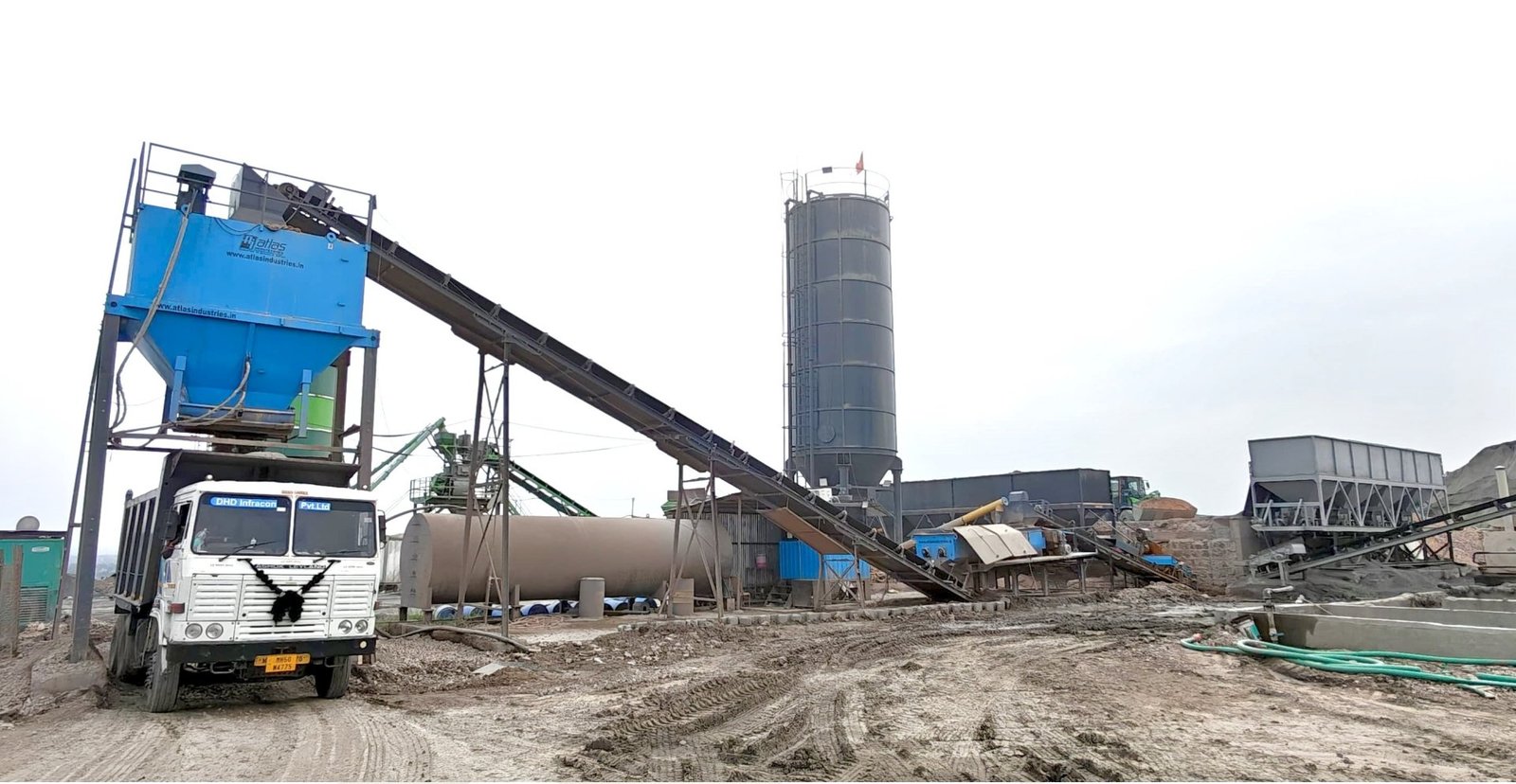 Wet Mix Macadam Plant